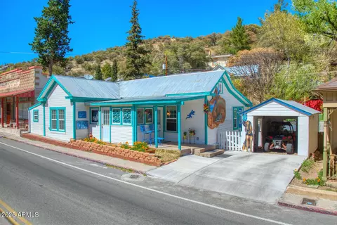 515 Tombstone Cyn, Bisbee, AZ 85603