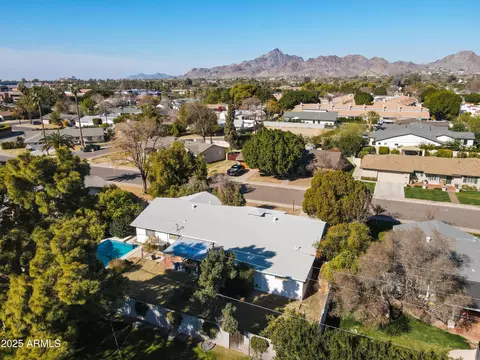 3511 Elm St, Phoenix, AZ 85018 photo 9
