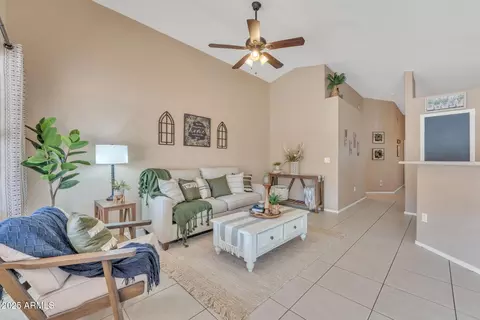 2019 E Wahalla Ln, Phoenix, AZ 85024 photo 14
