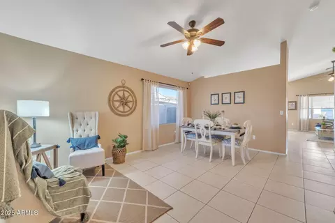 2019 E Wahalla Ln, Phoenix, AZ 85024 photo 3