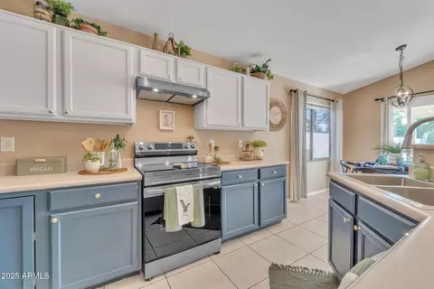 2019 E Wahalla Ln, Phoenix, AZ 85024 photo 11