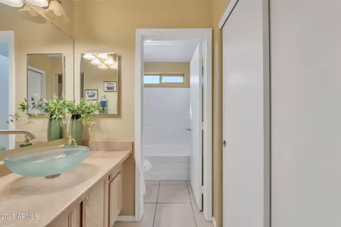 2019 E Wahalla Ln, Phoenix, AZ 85024 photo 22