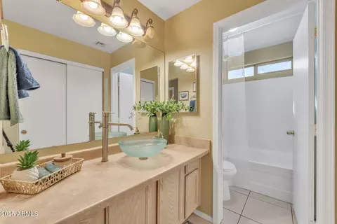 2019 E Wahalla Ln, Phoenix, AZ 85024 photo 21