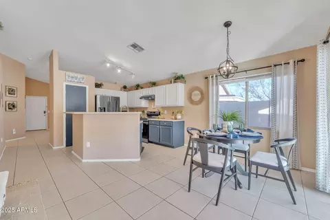 2019 E Wahalla Ln, Phoenix, AZ 85024 photo 15