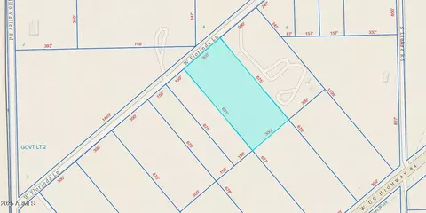 4 W Nnnn W Oro Rd #8, Maricopa, AZ 85139