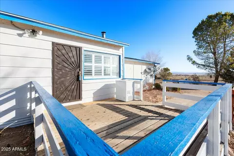 22990 N Post Rd, Paulden, AZ 86334 photo 3