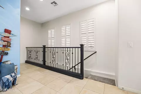 Entry Way - 4630 E Carriage Ct, Gilbert, AZ 85297 photo 6 of 8