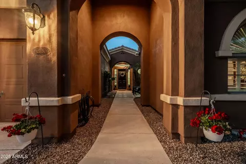 Entry Way - 4630 E Carriage Ct, Gilbert, AZ 85297 photo 1 of 8