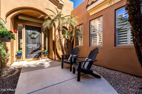 Exterior - 4630 E Carriage Ct, Gilbert, AZ 85297 photo 6 of 27