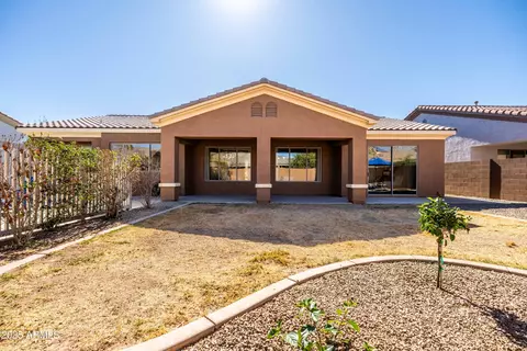 Exterior - 4630 E Carriage Ct, Gilbert, AZ 85297 photo 13 of 27