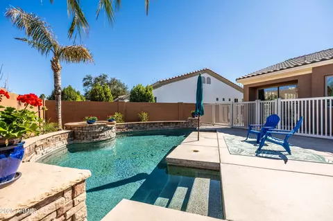 Exterior - 4630 E Carriage Ct, Gilbert, AZ 85297 photo 9 of 27