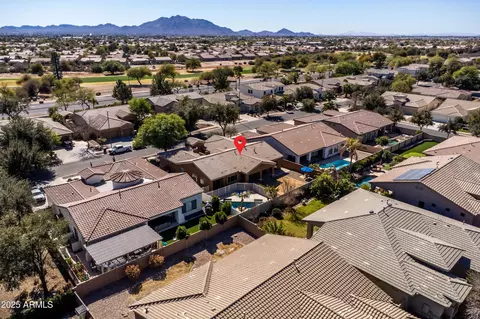 View/Area - 4630 E Carriage Ct, Gilbert, AZ 85297 photo 4 of 24