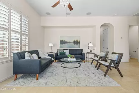 Living - 4630 E Carriage Ct, Gilbert, AZ 85297 photo 4 of 7