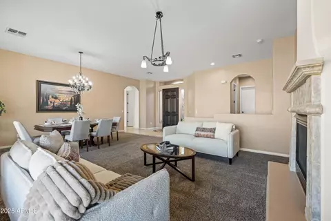 Living - 4630 E Carriage Ct, Gilbert, AZ 85297 photo 3 of 7