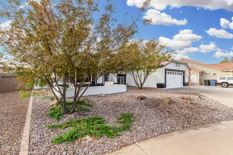 Exterior - 807 E Harvard Ave, Gilbert, AZ 85234 photo 3 of 8
