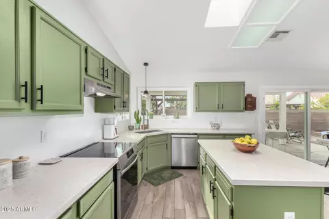 Kitchen - 807 E Harvard Ave, Gilbert, AZ 85234 photo 2 of 4