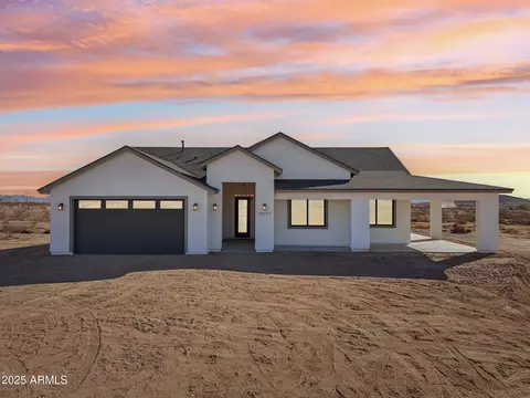 35597 W Jones Ave, Tonopah, AZ 85354
