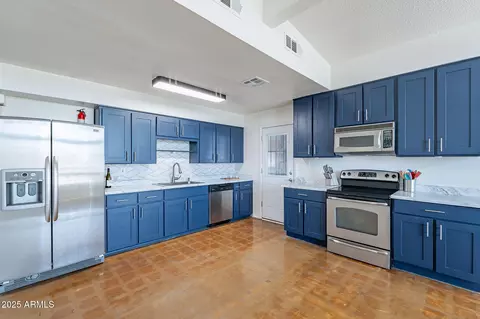 1660 W 7th Pl, Mesa, AZ 85201 photo 9