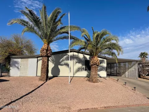 245 S 56th St #112, Mesa, AZ 85206
