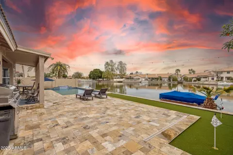 3121 N Meadow Dr, Avondale, AZ 85392