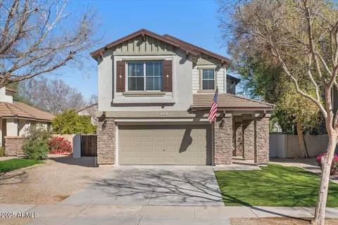 4048 E Constitution Ct, Gilbert, AZ 85296