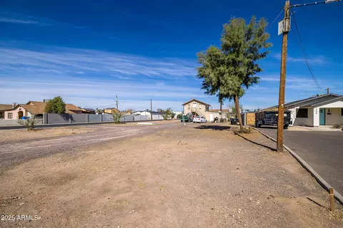 Exterior - 1002 E Fairmount Ave, Phoenix, AZ 85014 photo 5 of 5