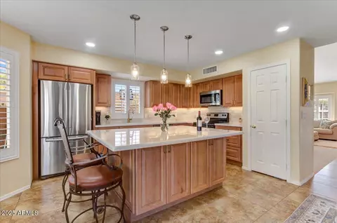 1314 E Bluefield Ave, Phoenix, AZ 85022 photo 6
