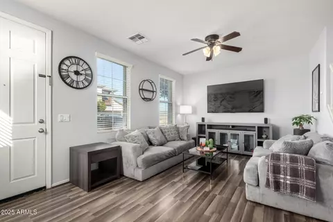 5145 W Odeum Ln, Phoenix, AZ 85043 photo 6