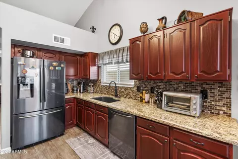4121 E Ashurst Dr, Phoenix, AZ 85048 photo 13
