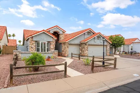 4121 E Ashurst Dr, Phoenix, AZ 85048 photo 2