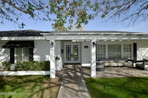 320 E Marlette Ave, Phoenix, AZ 85012 photo 2