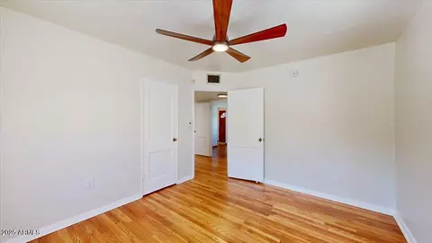 Bedroom - 855 E Windsor Ave, Phoenix, AZ 85006 photo 4 of 6