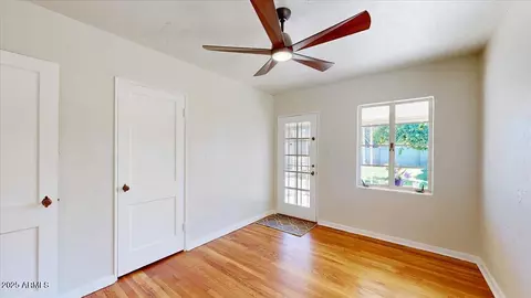 Bedroom - 855 E Windsor Ave, Phoenix, AZ 85006 photo 1 of 6