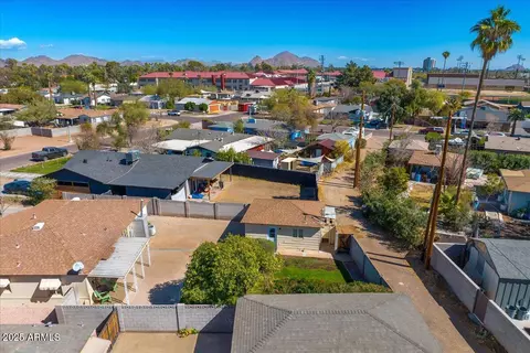 View/Area - 855 E Windsor Ave, Phoenix, AZ 85006 photo 6 of 11