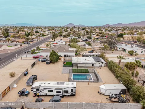 View/Area - 1425 N 64th St, Mesa, AZ 85205 photo 5 of 7