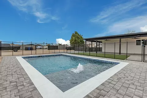 Exterior - 1425 N 64th St, Mesa, AZ 85205 photo 3 of 8