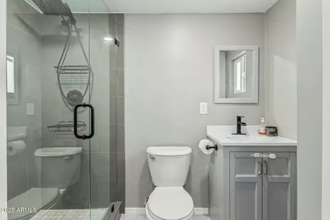 Bath - 1425 N 64th St, Mesa, AZ 85205 photo 1 of 2