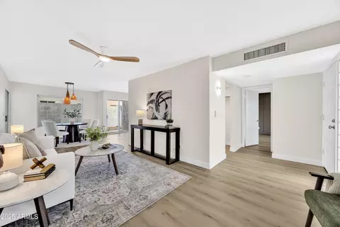Living - 1108 E Villa Rita Dr, Phoenix, AZ 85022 photo 1 of 2
