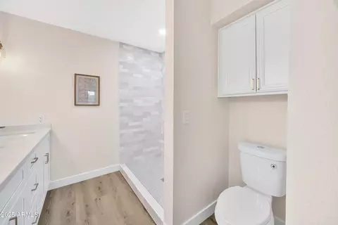 Bath - 1108 E Villa Rita Dr, Phoenix, AZ 85022 photo 1 of 4