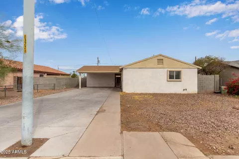 Exterior - 2720 E Wier Ave, Phoenix, AZ 85040 photo 2 of 5