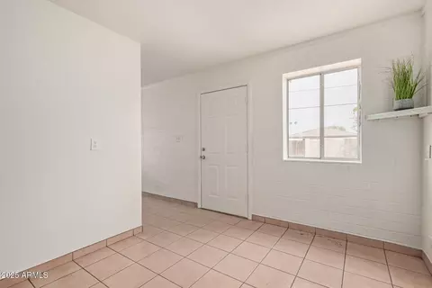 Entry Way - 2720 E Wier Ave, Phoenix, AZ 85040 photo 1 of 1