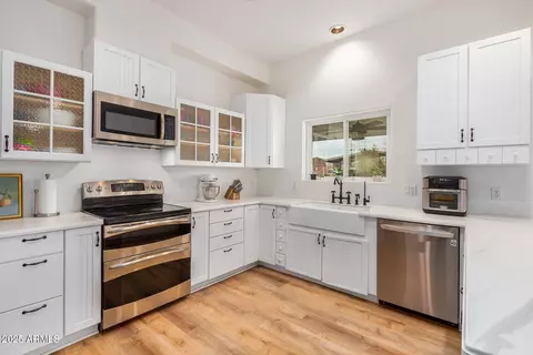 10036 E Jensen St, Mesa, AZ 85207 photo 9