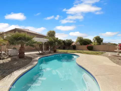 Exterior - 1321 E Pedro Rd, Phoenix, AZ 85042 photo 3 of 3