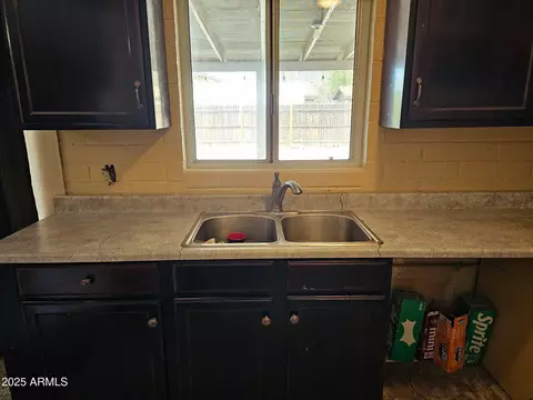 1638 W North Ln, Phoenix, AZ 85021 photo 11