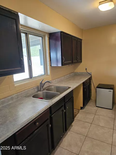 1638 W North Ln, Phoenix, AZ 85021 photo 8