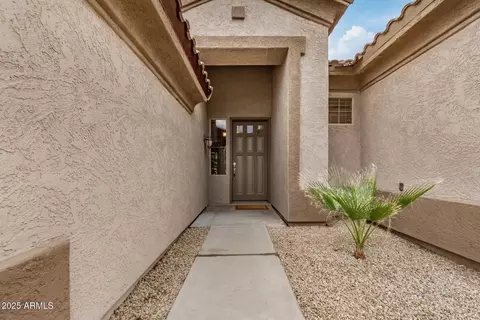 1252 N Pine St, Gilbert, AZ 85233 photo 3