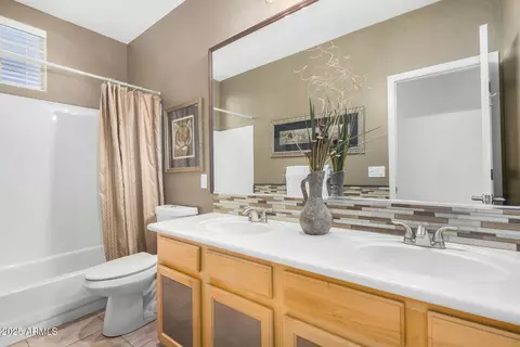1252 N Pine St, Gilbert, AZ 85233 photo 14