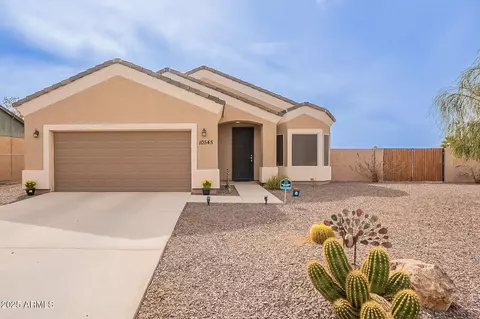 10545 W Mission Dr, Arizona City, AZ 85123