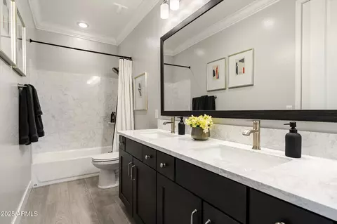 Bath - 528 E Ashurst Dr, Phoenix, AZ 85048 photo 6 of 7