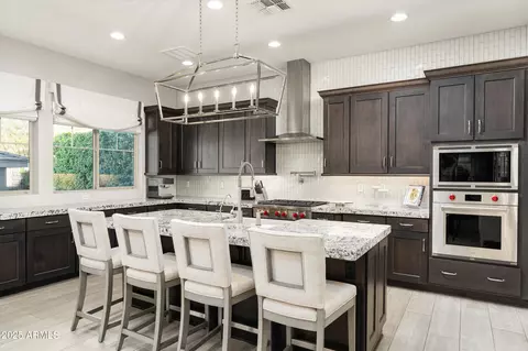 Kitchen - 528 E Ashurst Dr, Phoenix, AZ 85048 photo 1 of 6